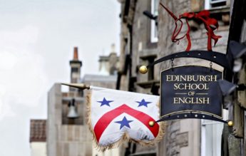 Tabără de grup în Edinburgh, Scoția