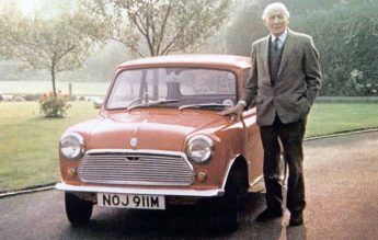 3 octombrie 1988: Moare ”părintele” mașinilor Mini