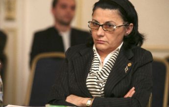 Ecaterina Andronescu dă înapoi: admiterea la liceu rămâne pe calendarul vechi