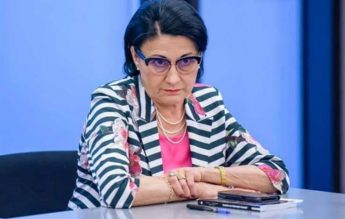 Ecaterina Andronescu vrea să îi izoleze pe copiii cu cerințe educaționale speciale în clase separate