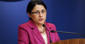 Andronescu revoluție educație