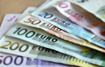 Au început înscrierile pentru finala națională a European Money Quiz