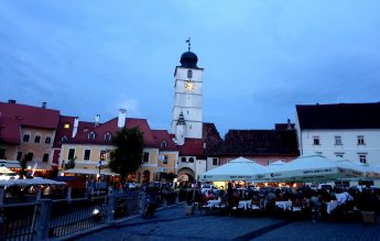 5 motive să mergi cu copilul la Festivalul Internațional de Teatru de la Sibiu