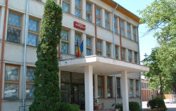 Consiliul Județean al Elevilor acuză: ”Dezastru în Liceul Teoretic A. I. Cuza din Iași”