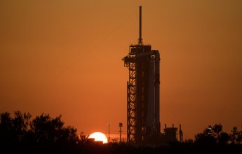 SpaceX Demo-2 a fost lansată cu succes!