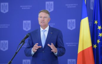 Klaus Iohannis: Școala sigur nu va începe în condiții normale. Cel mai probabil, un scenariu mixt