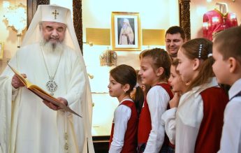 Patriarhul Daniel, reproșuri către Monica Anisie: ”Lipsa evaluării elevilor la Religie, un afront”