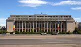 Angajaţi din educaţie protestează astăzi împotriva legii salarizării bugetarilor, la București