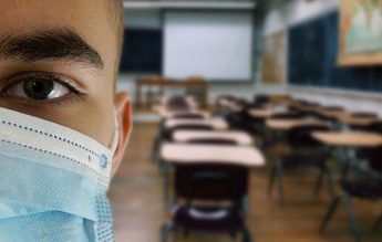 Un district din Georgia a chemat profesorii la școală. O zi mai târziu, 260 de angajați au intrat în carantină