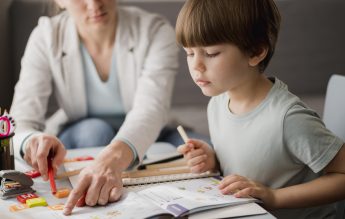 Guvernul modifică OUG 147 privind zilele libere pentru părinți