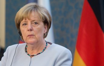 Angela Merkel: Dacă acesta va fi ultimul Crăciun cu bunicii noștri, atunci am eșuat