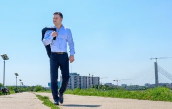 Sectorul 6 nu va avea luminițe de Crăciun. Primarul: ”De banii aceștia aș putea face o grădiniță sau o creșă”