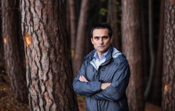 Noul primar al Brașovului, Allen Coliban, acuzat că a mințit în CV pe tema studiilor