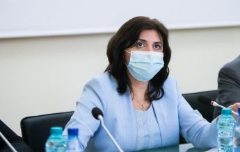 Monica Anisie anunță că va face voluntariat la call center-ul DSP, împreună cu fiica sa