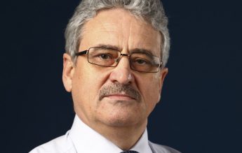 Simion Hăncescu, șeful sindicaliștilor care au cerut spor pentru radiații, este profesor de fizică