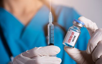 UE a aprobat vaccinul anti-Covid Comirnaty, produs de BioNTech/Pfizer