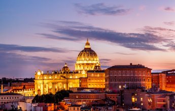 Italia închide liceele. Noi restricții anunțate de Guvernul de la Roma