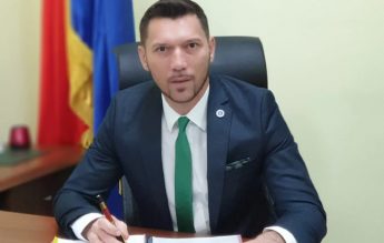 Jean Badea (MEC): Ne dorim ca, pe cât posibil, cursurile în școli să fie reluate pe 11 ianuarie