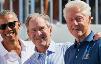 Barack Obama, George Bush și Bill Clinton se vor vaccina public, pentru a arăta că vaccinul e sigur