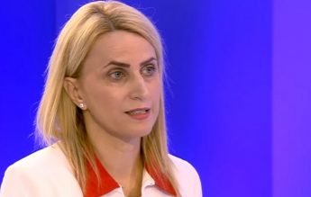 Beatrice Mahler: Dacă ne vaccinăm, probabil că în toamnă vom scăpa de măşti