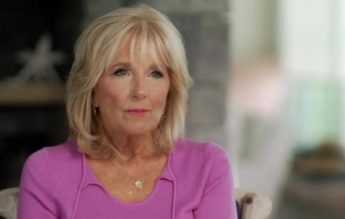 Scandal în SUA, după ce un scriitor i-a cerut lui Jill Biden să nu se mai prezinte ca ”Doctor”