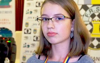 Ema Obadă, o adolescentă din Iași, a devenit campioană europeană la șah rapid