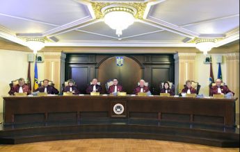 CCR: Legea care interzice referirea la identitatea de gen în școli este neconstituțională