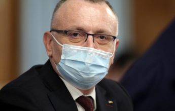 Cîmpeanu: Copiii care au contraindicații medicale vor putea continua școala online. 100 de lei pentru fiecare oră remedială