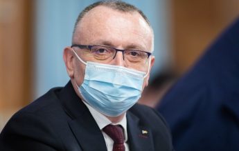Cîmpeanu, despre renunțarea la mască în școli: Vaccinarea este singura care ne apropie de acest moment