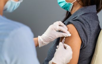 Procentele de vaccinare din şcolile şi grădinițele din București, publicate de ISMB