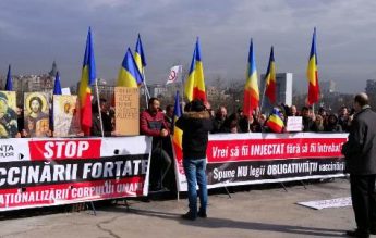 Alianța Părinților, ong apropiat de Coaliția pentru Familie, cere oprirea campaniei pro-vaccinare în școli