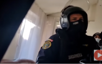 Copiii familiei de ”traci” din Timiș, luați în plasament. Soții au refuzat asistența medicală pentru un bebeluș, care a murit