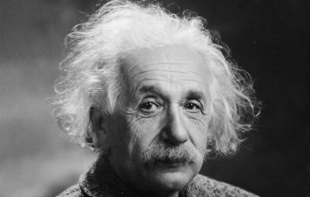 O scrisoare a lui Einstein care conţine ecuaţia E=mc2 s-a vândut cu 1,2 milioane de dolari