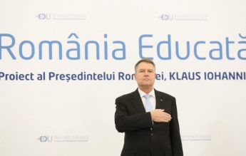 Recorder: 1.500 de profesori, în frunte cu președintele Iohannis, țin catedrele blocate