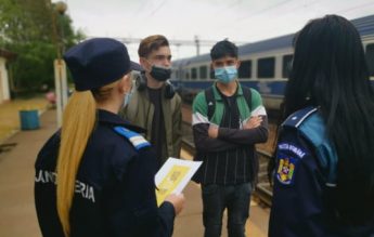 ”Selfie-ul pe tren nu ia like-uri, ia vieți”: Campanie a Poliției Școlare