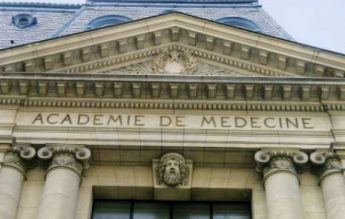 Franța- Academia Naţională de Medicină: Vaccinurile anti-COVID să fie obligatorii pentru anumite profesii, inclusiv pentru profesori