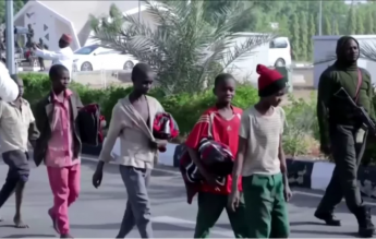 Liderul grupării care a răpit 300 de copii în Nigeria a fost ucis