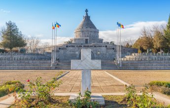 Lecție în direct cu drona de la Mausoleul Eroilor de la Mărășești: Despre cei care au schimbat România