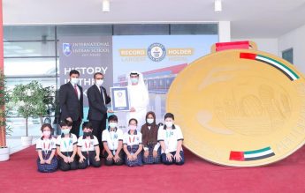 O școală din Abu Dhabi, în Cartea Recordurilor cu cea mai mare medalie: are 450 kg