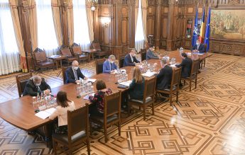 EXCLUSIV Ce scrie în noua variantă a proiectului România Educată, discutată de Iohannis cu liderii coaliţiei