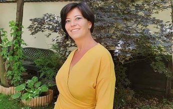 Noul preşedinte al ARACIP este Alina Paraschiv. A fost directoare de școală atât în mediul privat, cât și în cel public