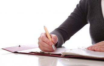EXCLUSIV Învățătorii și diriginții nu vor mai solicita informații cu privire la profesia părinților