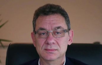 Directorul Pfizer: Este probabil să apară o variantă Covid-19 rezistentă la vaccin