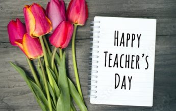 Draga noastră educatoare/ȋnvăţătoare/profesoară, Dragul nostru profesor,