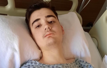 ”Am 17 ani și vreau să trăiesc!” Apelul unui tânăr care are nevoie de 225.000 de euro pentru tratament oncologic