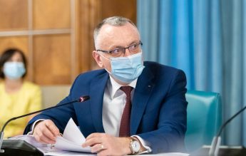 Cîmpeanu: CNE a propus ca bursele de merit să fie acordate de la media 9,50. 53% dintre elevi au avut medii peste 8,50 anul trecut