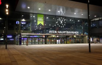 Lockdown în Austria: Școlile rămân deschise, dar părinții pot alege varianta online pentru copiii lor