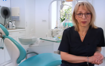 ”Alex este cel mai curajos coleg al Sabinei, fiica mea cea mică”. Medic stomatolog, campanie pentru elevul de la C.N. Sf. Sava care are nevoie de bani pentru tratament oncologic