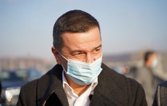 G4Media: 40 de matematicieni îi cer lui Sorin Grindeanu să trimită la Biblioteca Națională șapte exemplare din cartea scrisă împreună cu tatăl său