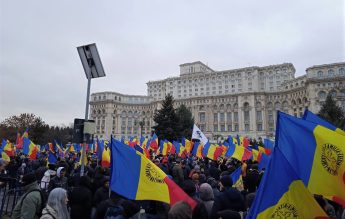 Alexandru Muraru, profesor şi deputat PNL, cere scoaterea AUR în afara legii